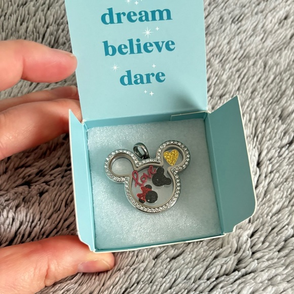 Origami Owl Disney Mickey Mouse Living Locket with charms - Picture 1 of 9